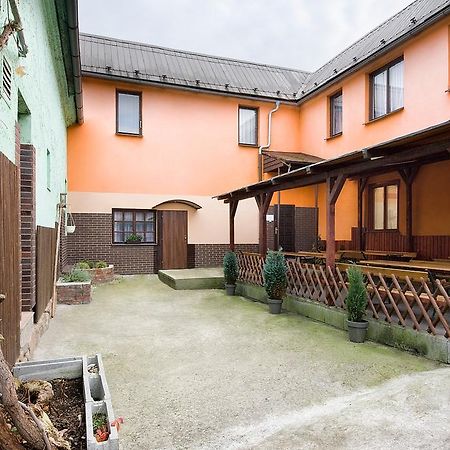 Penzion Ostrava-Levne Ubytovani Exteriér fotografie